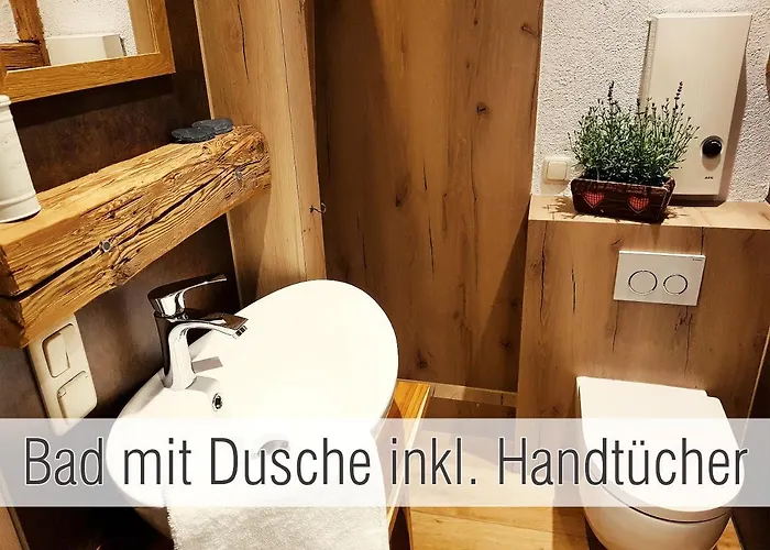 Huette41: Ganze Huette Nah Am Mit Privatem Whirlpool, Sauna. Umzaeunt. Prázdninový dům
