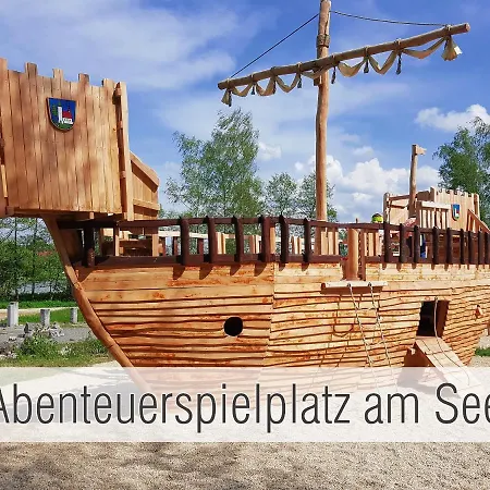 Huette41: Ganze Huette Nah Am Mit Privatem Whirlpool, Sauna. Umzaeunt. Dom wakacyjny