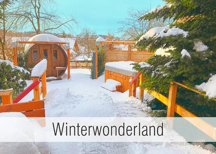 Hütte41: Ganze Hütte Nah Am Mit Privatem Whirlpool, Sauna. Umzäunt. Ferienhaus *